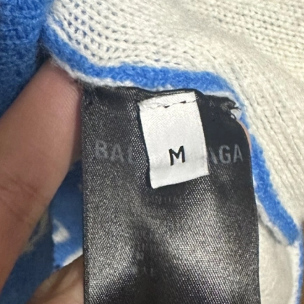 Oversized‎ Balenciaga sweater - Picture 4 of 4